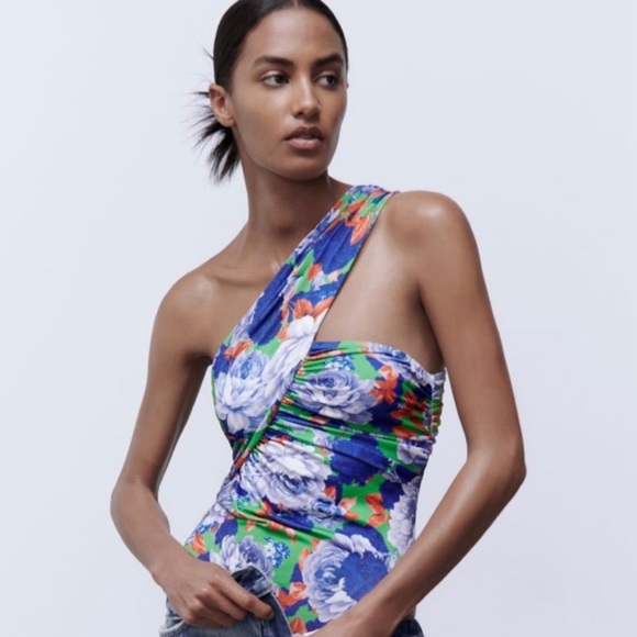 🫐 ZARA BLUE MULTI FLORAL ASYMMETRICAL BODYSUIT! - Picture 16 of 16